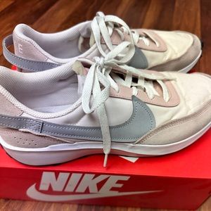 Nike Waffle Debut sneakers size 10.5